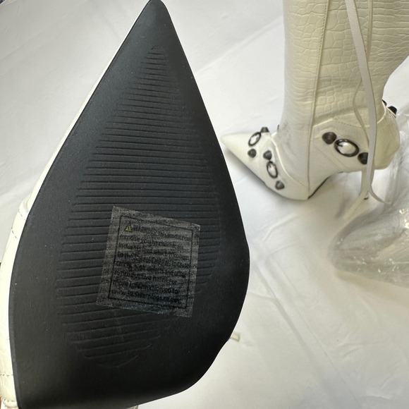 Fashion Nova Knee High Boots Croc Embossed White Stiletto Size 6 - Picture 12 of 13